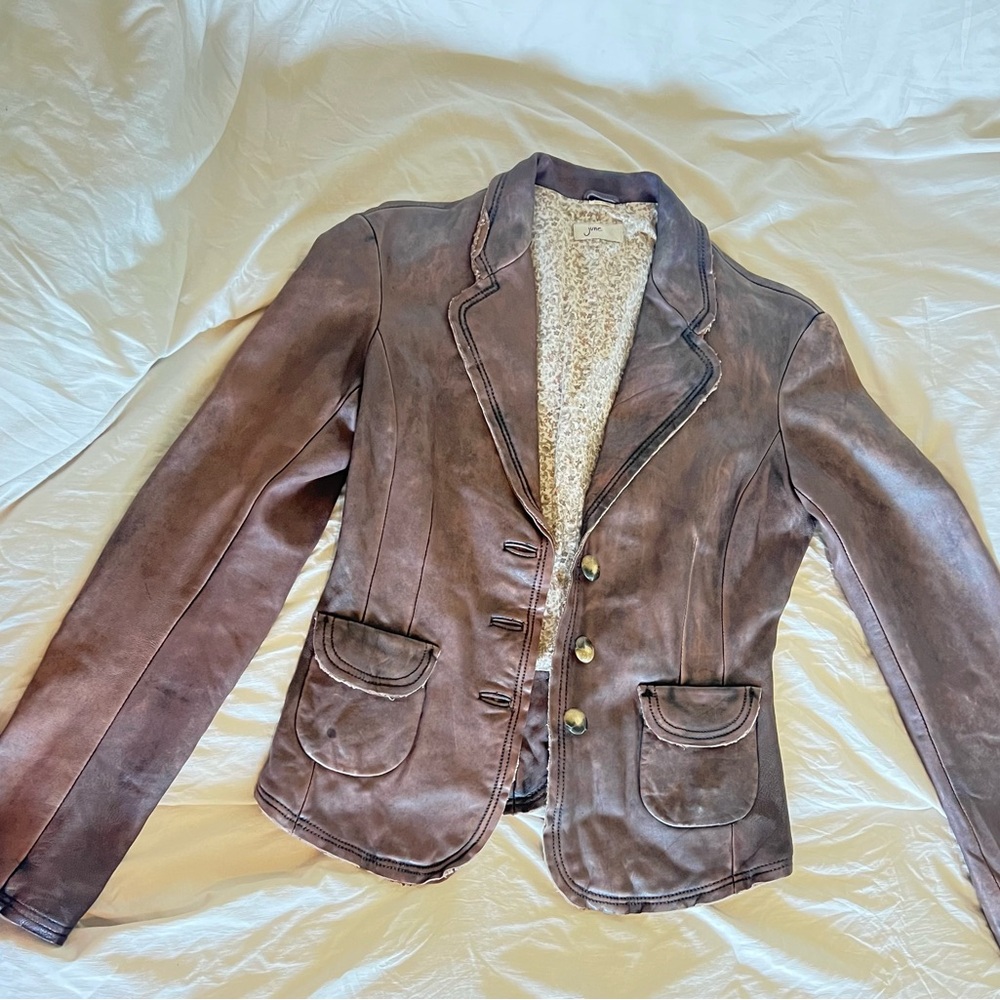 Elegant Brown Leather Women's Jacket